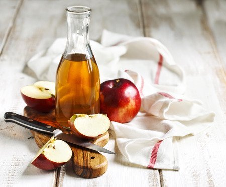 Bere aceto di mele a colazione: ecco tutti i benefici 