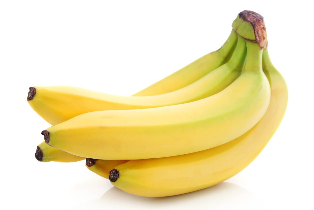 Cosa succede a chi mangia una banana prima di dormire? Ecco la verità