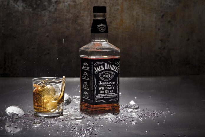 Attenzione a bere troppo whisky: ecco cosa può accadere 