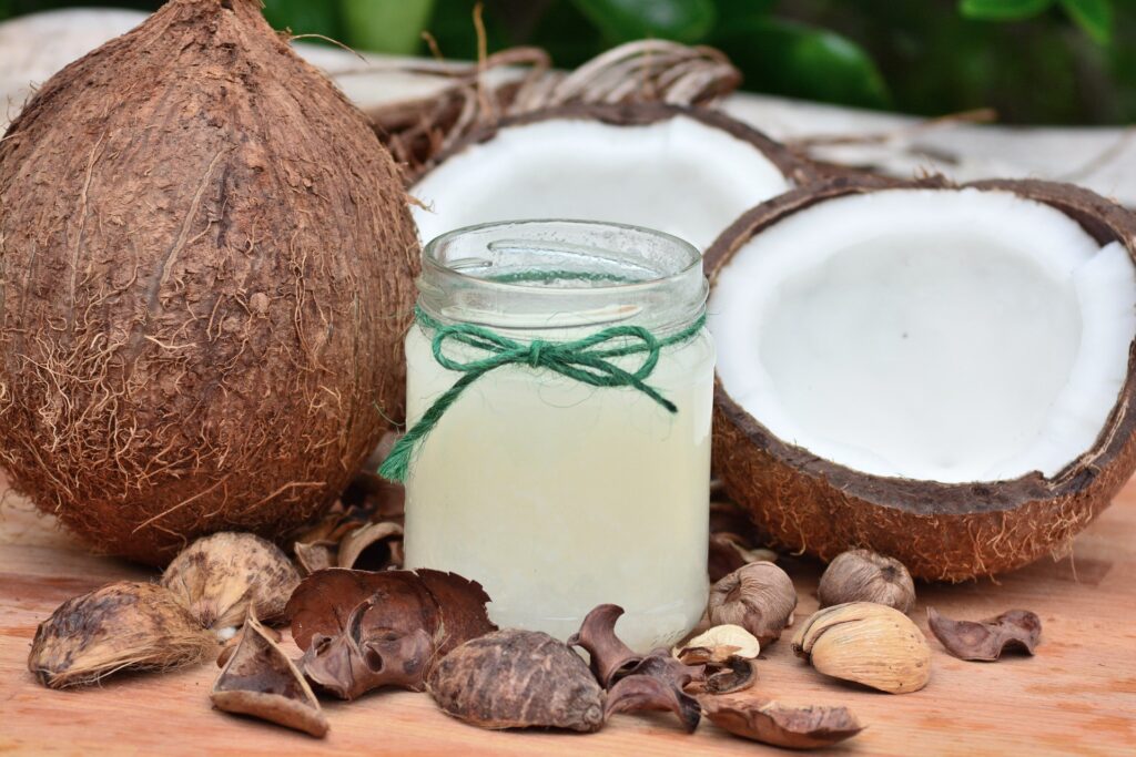 Bere olio di cocco fa bene o male alla salute? Ecco ciò che non sapevi 