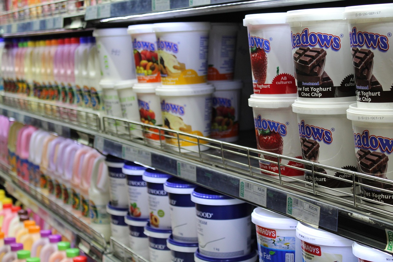 Prodotto ritirato dagli scaffali in un supermercato, avviso di allerta sui rischi per la salute.