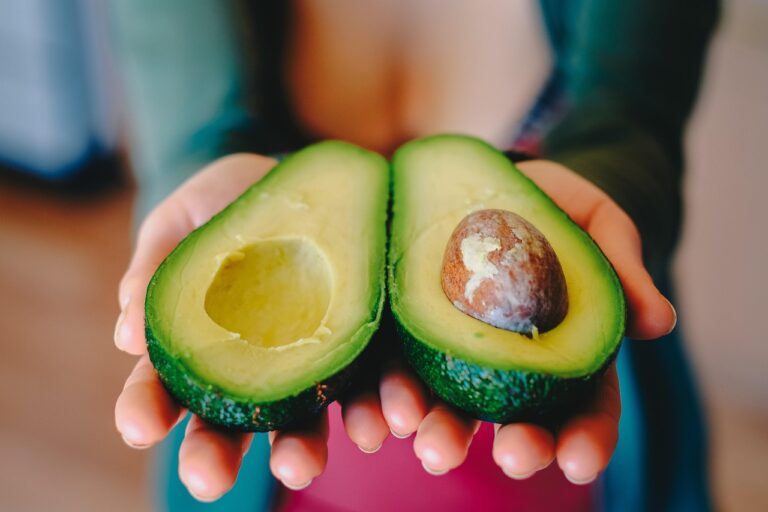 Come mangiare l'avocado per proteggere il cuore: ecco cosa devi sapere